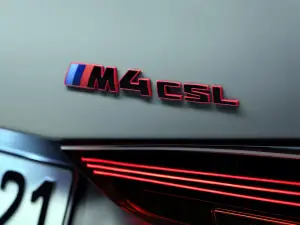 BMW M4 CSL 