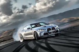 BMW M4 CSL 