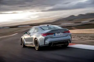 BMW M4 CSL 