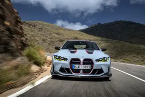 BMW M4 CSL 