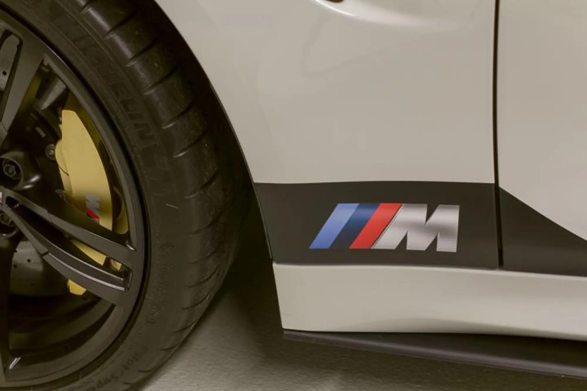 BMW M4 DTM Champion Edition - 13