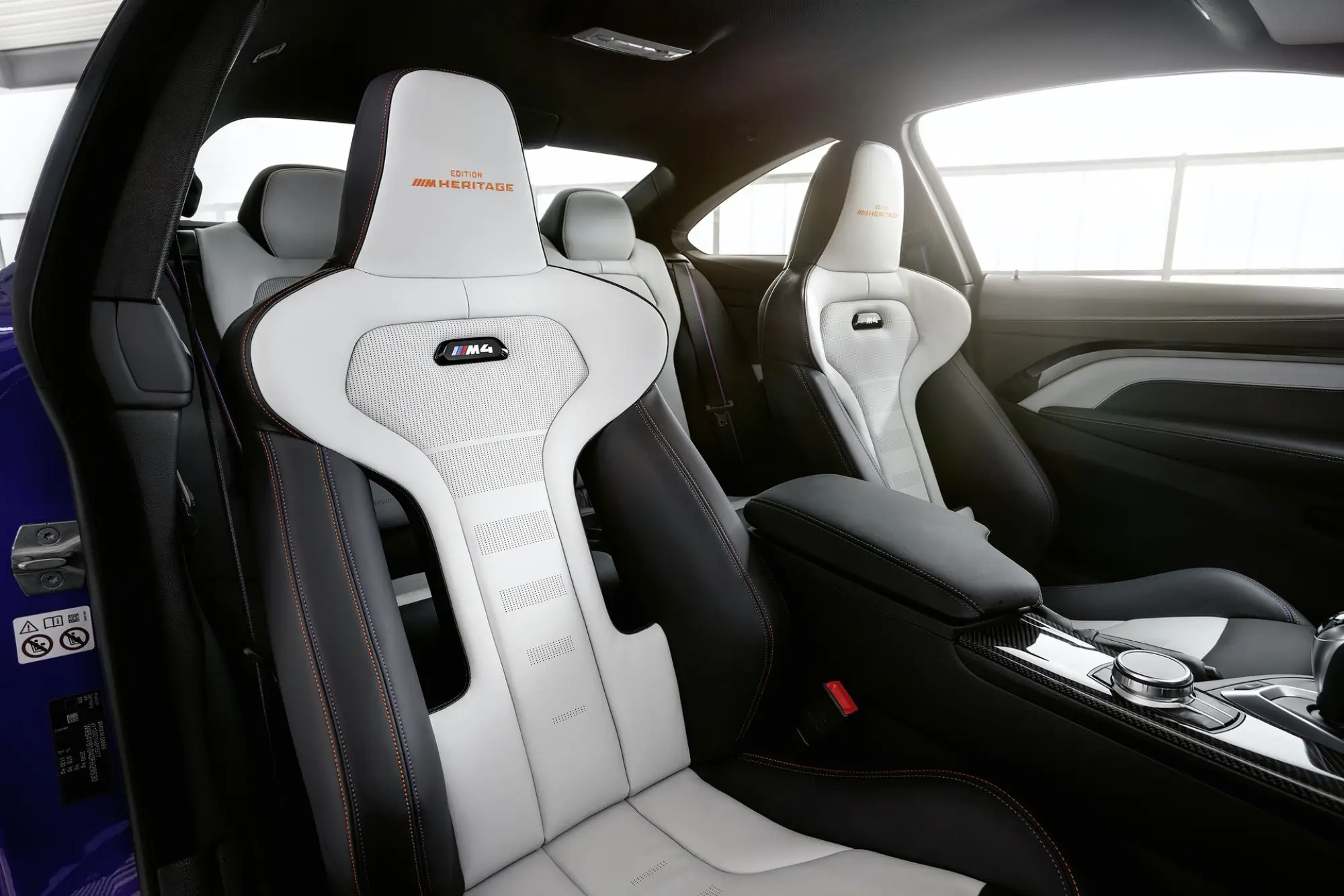 BMW M4 Edition M Heritage - 3