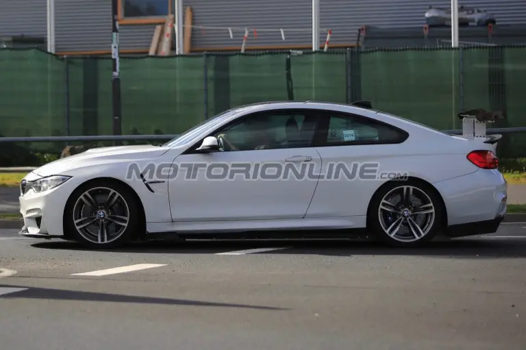 BMW M4 - Foto spia di un esemplare misterioso 23-08-2016 - 7