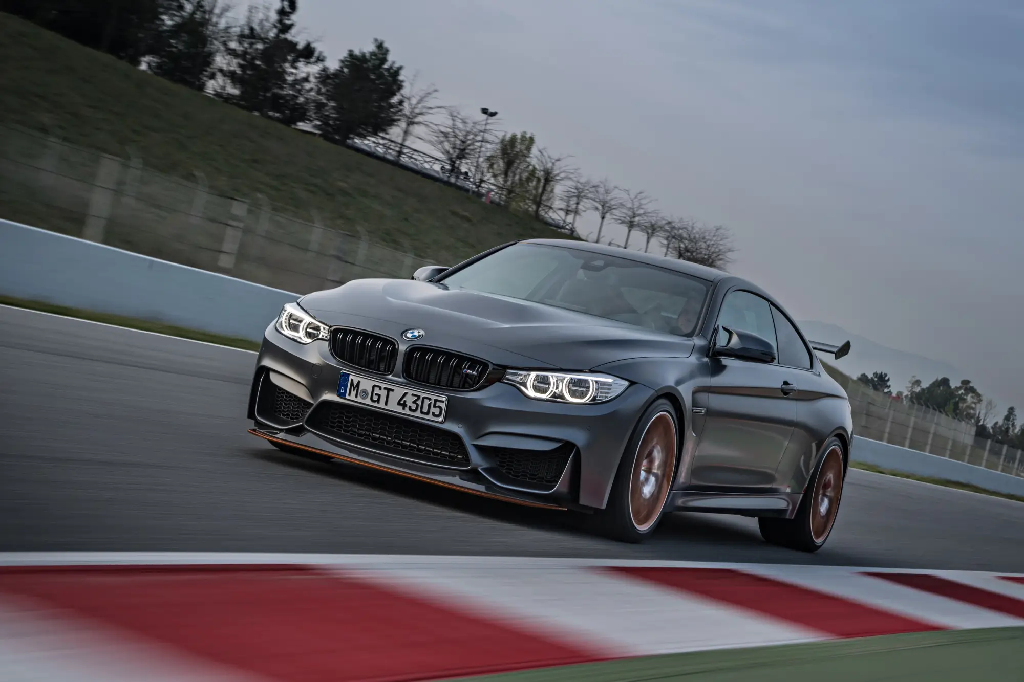 BMW M4 GTS 2016 - 20