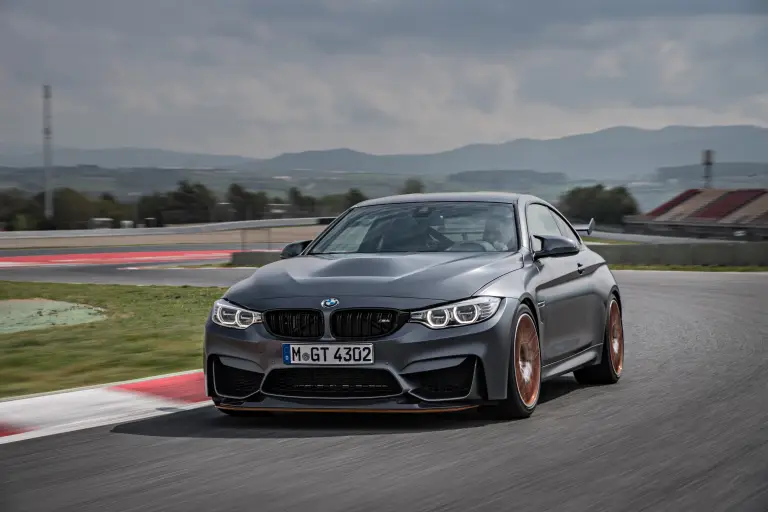 BMW M4 GTS 2016 - 29