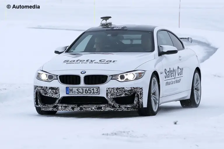 BMW M4 GTS - Foto spia 19-02-2015 - 1