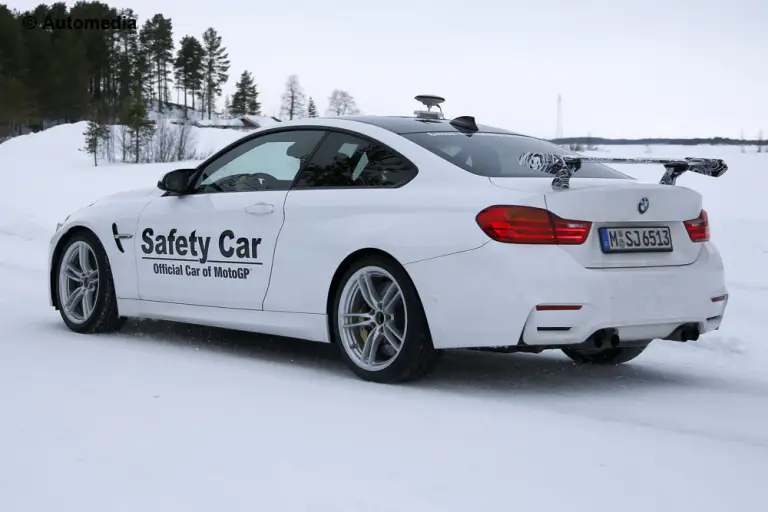 BMW M4 GTS - Foto spia 19-02-2015 - 5