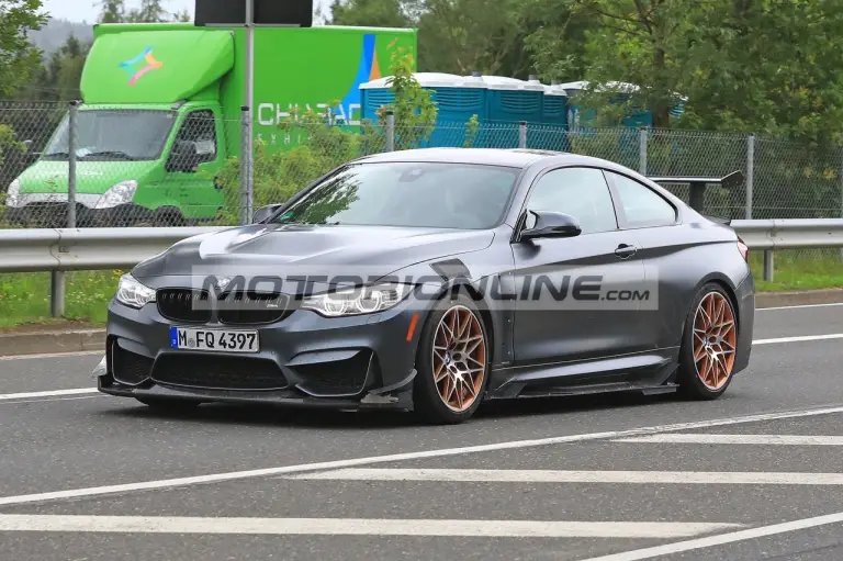 BMW M4 GTS - Foto spia 19-6-2018 - 4
