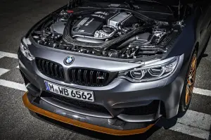 BMW M4 GTS - 32