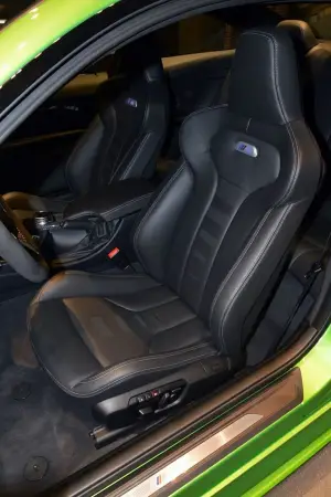 BMW M4 Java Green - 20