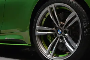 BMW M4 Java Green - 23