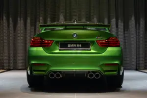 BMW M4 Java Green - 4