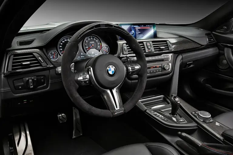 BMW M4 M Performance - 8
