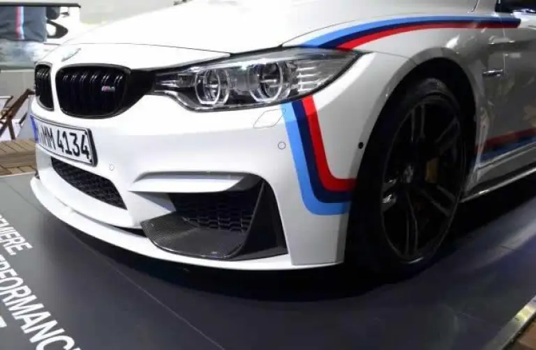 BMW M4 M Performance - 4