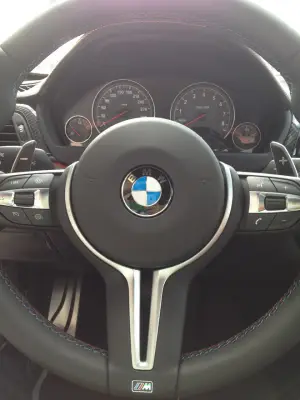 Bmw M4: primo test in pista