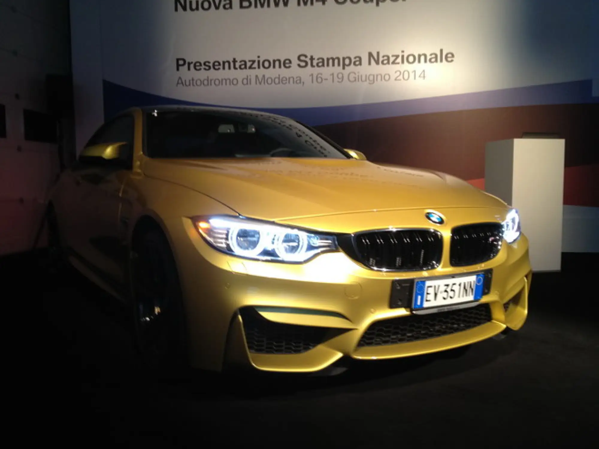 Bmw M4: primo test in pista - 14