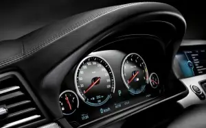 BMW M5 2012 F10 - 6