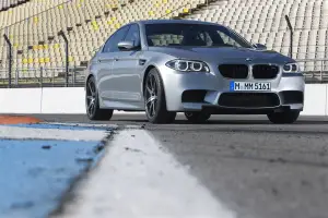 BMW M5 2013 - 6