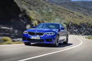 BMW M5 2018 - nuova galleria