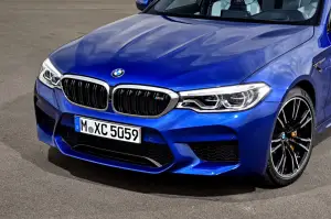 BMW M5 2018 - nuova galleria