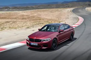 BMW M5 2018 - nuova galleria