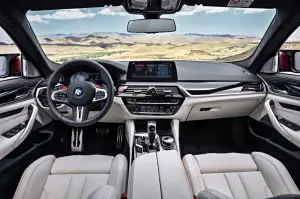 BMW M5 2018 - nuova galleria