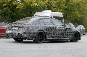 BMW M5 2025 - Foto Spia 14-10-2022
