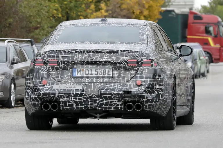 BMW M5 2025 - Foto Spia 14-10-2022 - 14