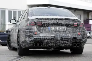 BMW M5 2025 - Foto Spia 14-10-2022