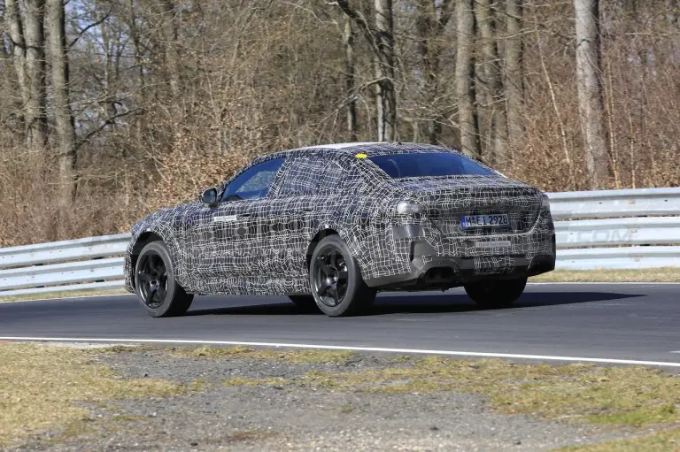 BMW M5 2025 - Foto Spia 22-03-2022 - 20