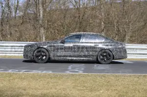 BMW M5 2025 - Foto Spia 22-03-2022 - 6