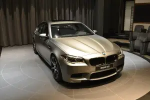 BMW M5 30 Jahre special edition - Live Abu Dhabi (2014) - 1