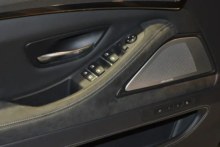 BMW M5 30 Jahre special edition - Live Abu Dhabi (2014) - 19