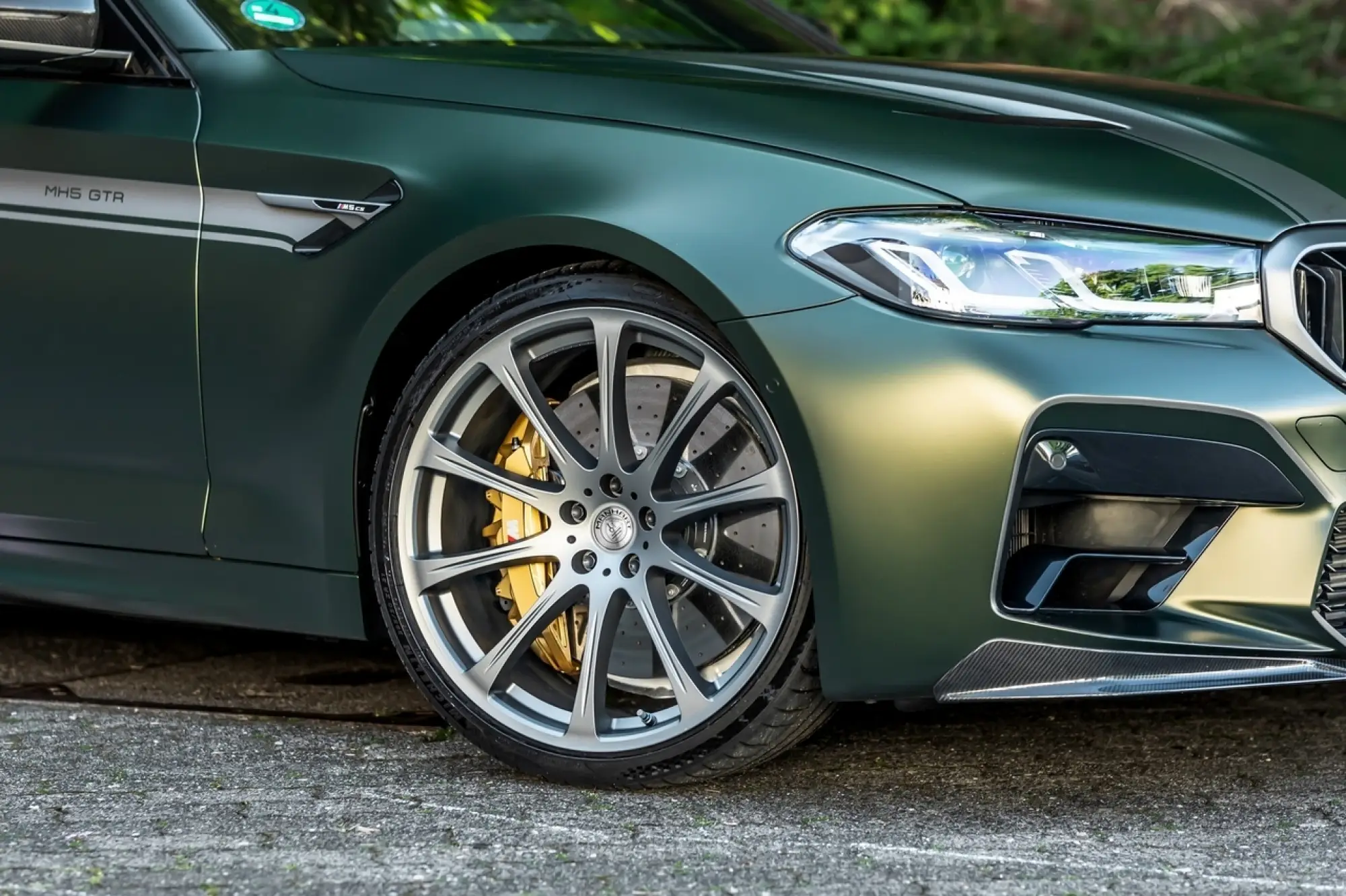 BMW M5 CS by Manhart - Foto - 4