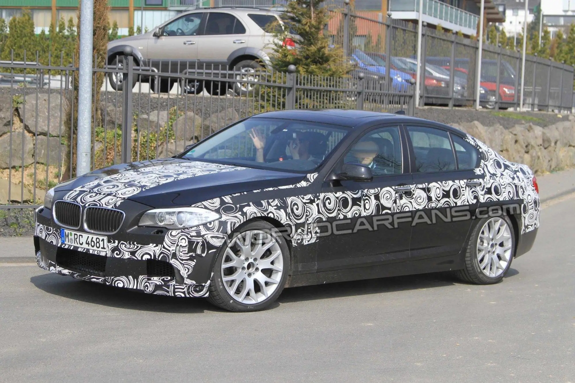 Bmw M5 F10 foto spia 20-04-10 - 5