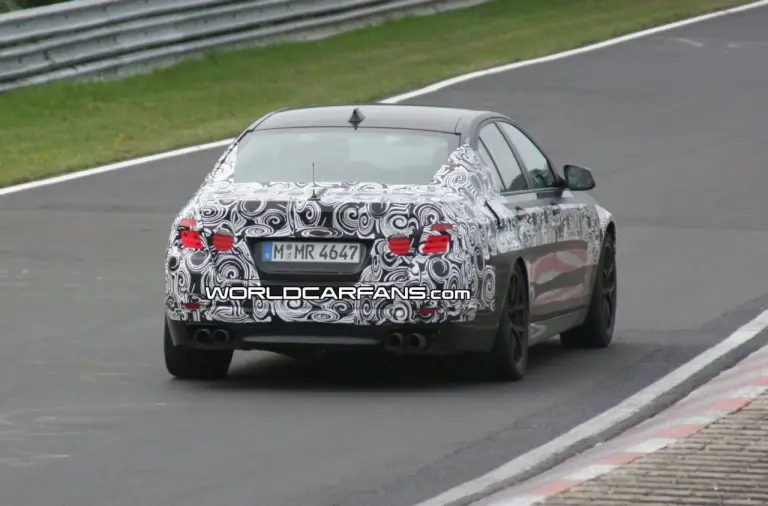 BMW M5 F10 - 3