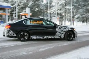 BMW M5 foto spia - 2