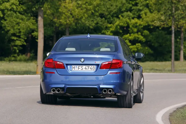 BMW M5 foto ufficiali - 16