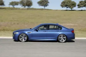 BMW M5 foto ufficiali - 1