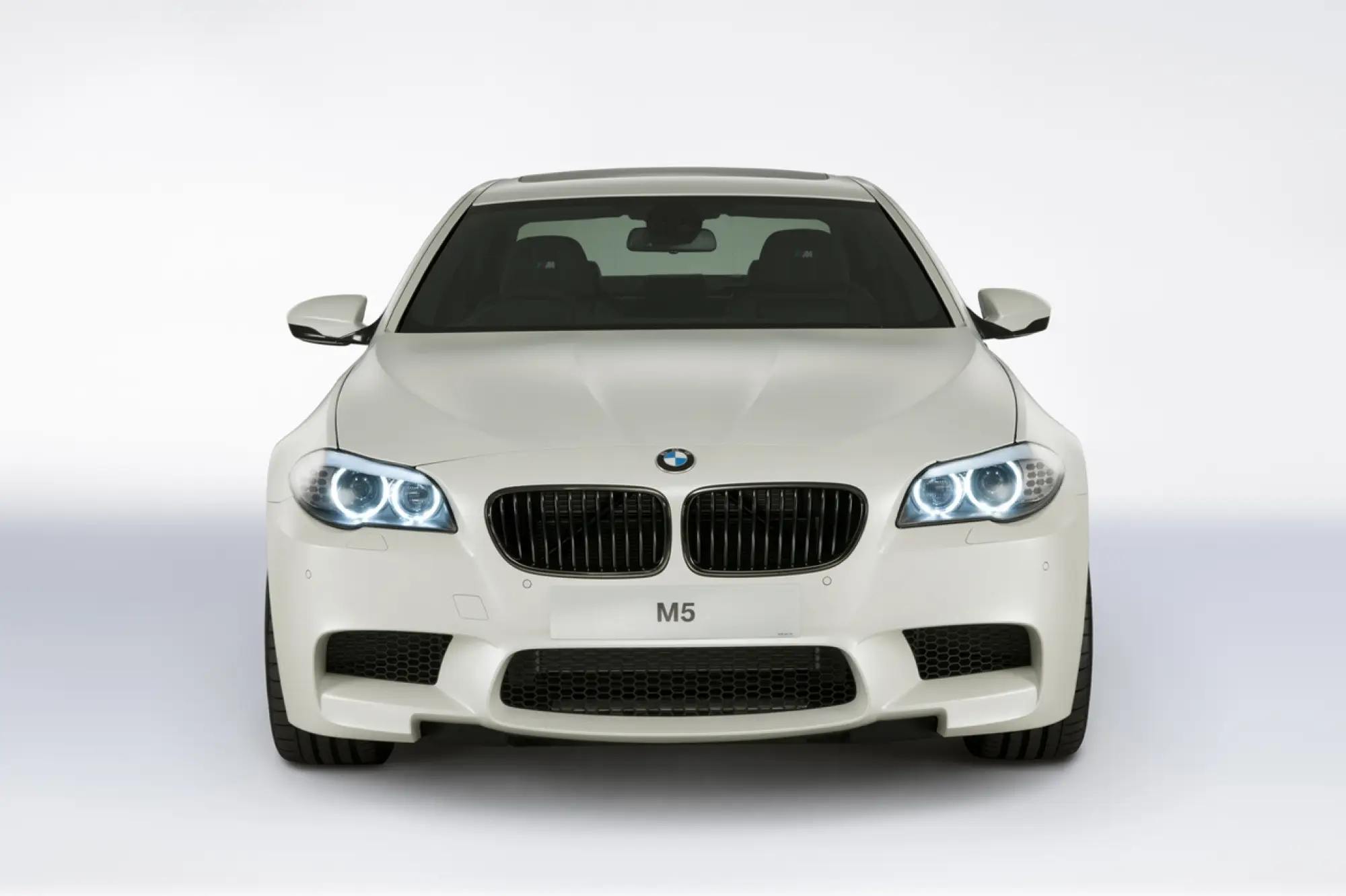 BMW M5 Performance Edition - 2012 - 4
