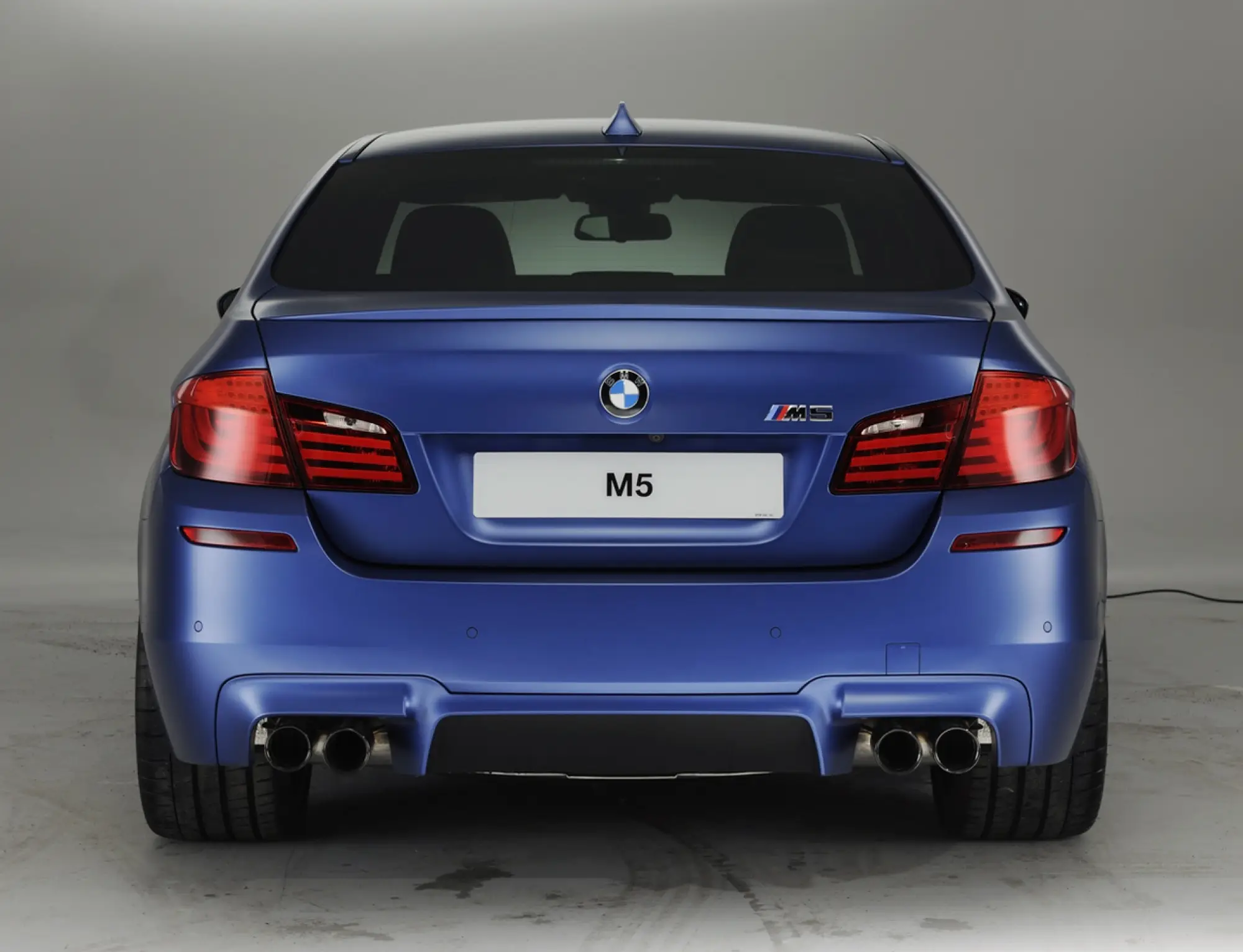 BMW M5 Performance Edition - 2012 - 11