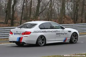 BMW M5 Ring Taxi - Foto spia 19-03-2012 - 2