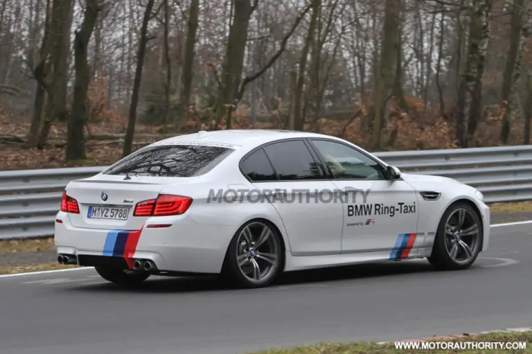 BMW M5 Ring Taxi - Foto spia 19-03-2012 - 2