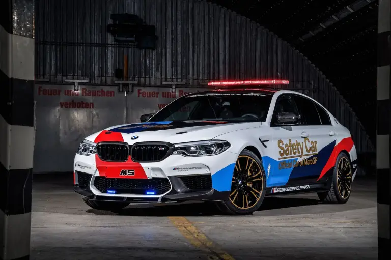 BMW M5 Safety Car MotoGP - 12