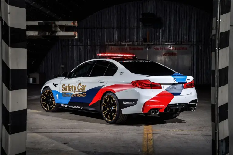 BMW M5 Safety Car MotoGP - 15