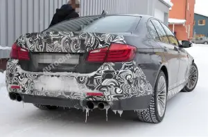 BMW M5 - Spy shots 17-02-2011 - 4