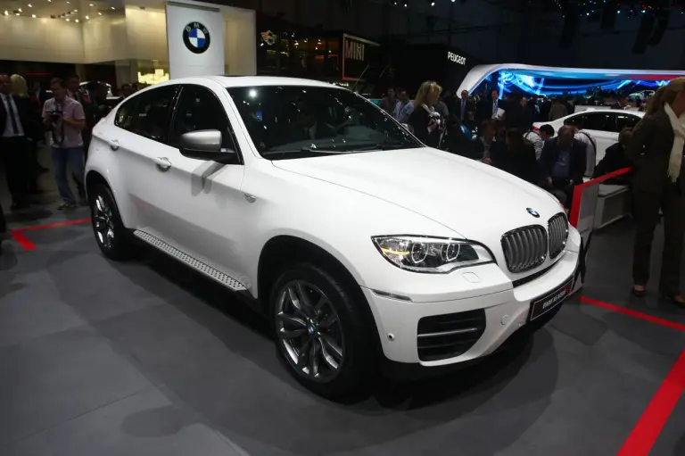 BMW M550d e BMW X6 M50d - Salone di Ginevra 2012 - 9
