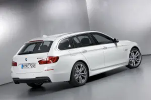 BMW M550d xDrive - 14