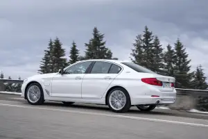 BMW M550i xDrive e 530e iPerformance