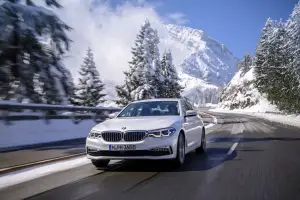 BMW M550i xDrive e 530e iPerformance